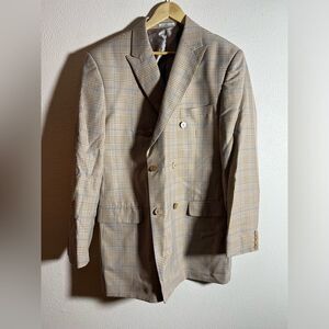 Vinci philosophy suit